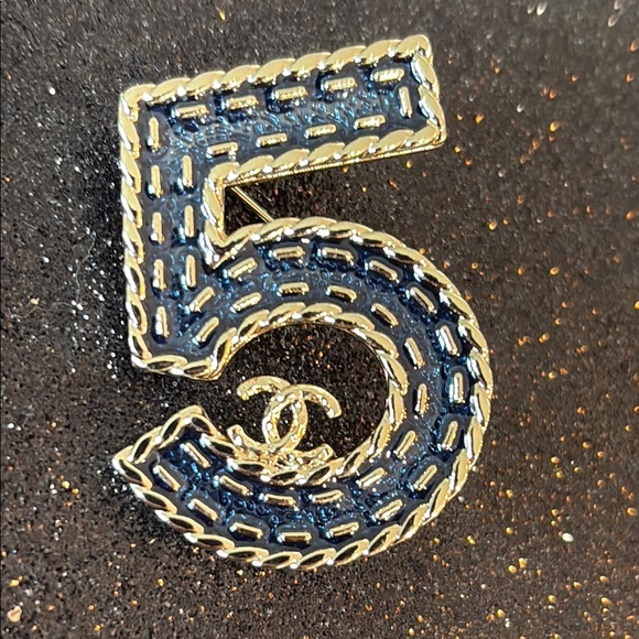CBlue and Gold Number 5 Brooch stamped and ready for you! 30% off - Picture 1 of 6